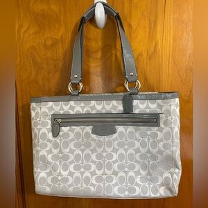 Coach Silver Gray Signature Large mixed media  zip closure tote